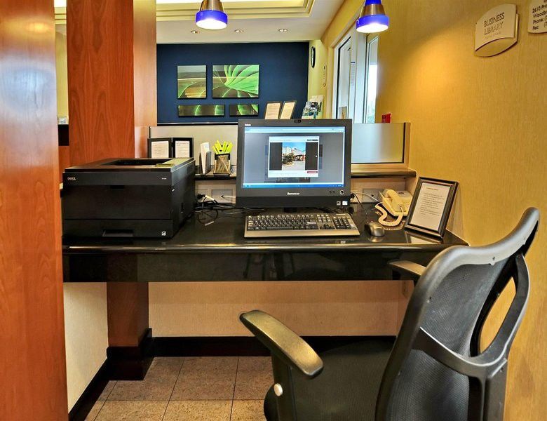 Fairfield Inn And Suites By Marriott Potomac Mills Woodbridge Dış mekan fotoğraf