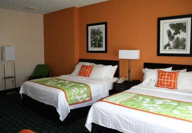Fairfield Inn And Suites By Marriott Potomac Mills Woodbridge Dış mekan fotoğraf